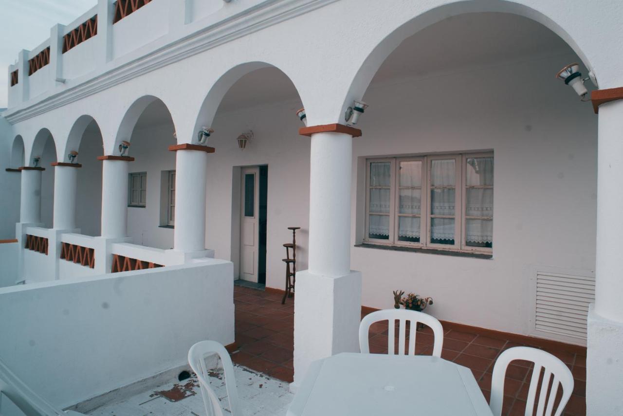 Guesthouse Da Vila Mourão Exterior foto