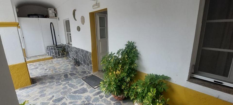 Guesthouse Da Vila Mourão Exterior foto